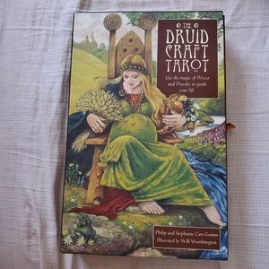The DruidCraft Tarot w/Full 192 page Guidebook